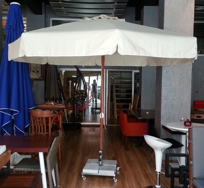 ART1155 Ahşap Şemsiye