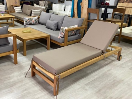 ART814 İroko Şezlong