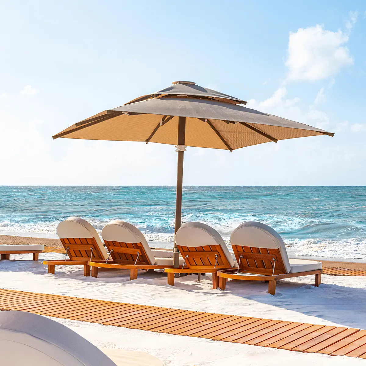 Şezlong ve Şemsiyeler